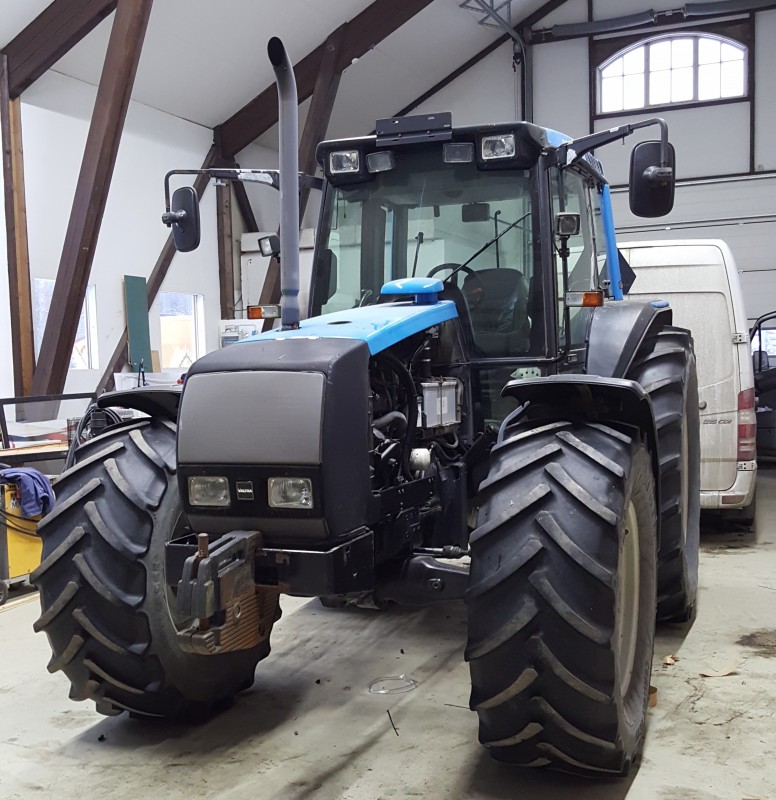 KHP-merkkikohtainen ilmastointi asennettu Valtra 6550 traktoriin