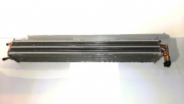 ILMASTOINNIN HÖYRYSTIN CASE IH MX, CX 251389A1